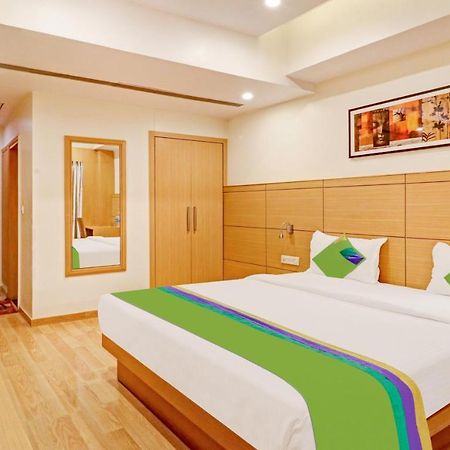 Treebo Galaxy Rooms New Delhi Luaran gambar