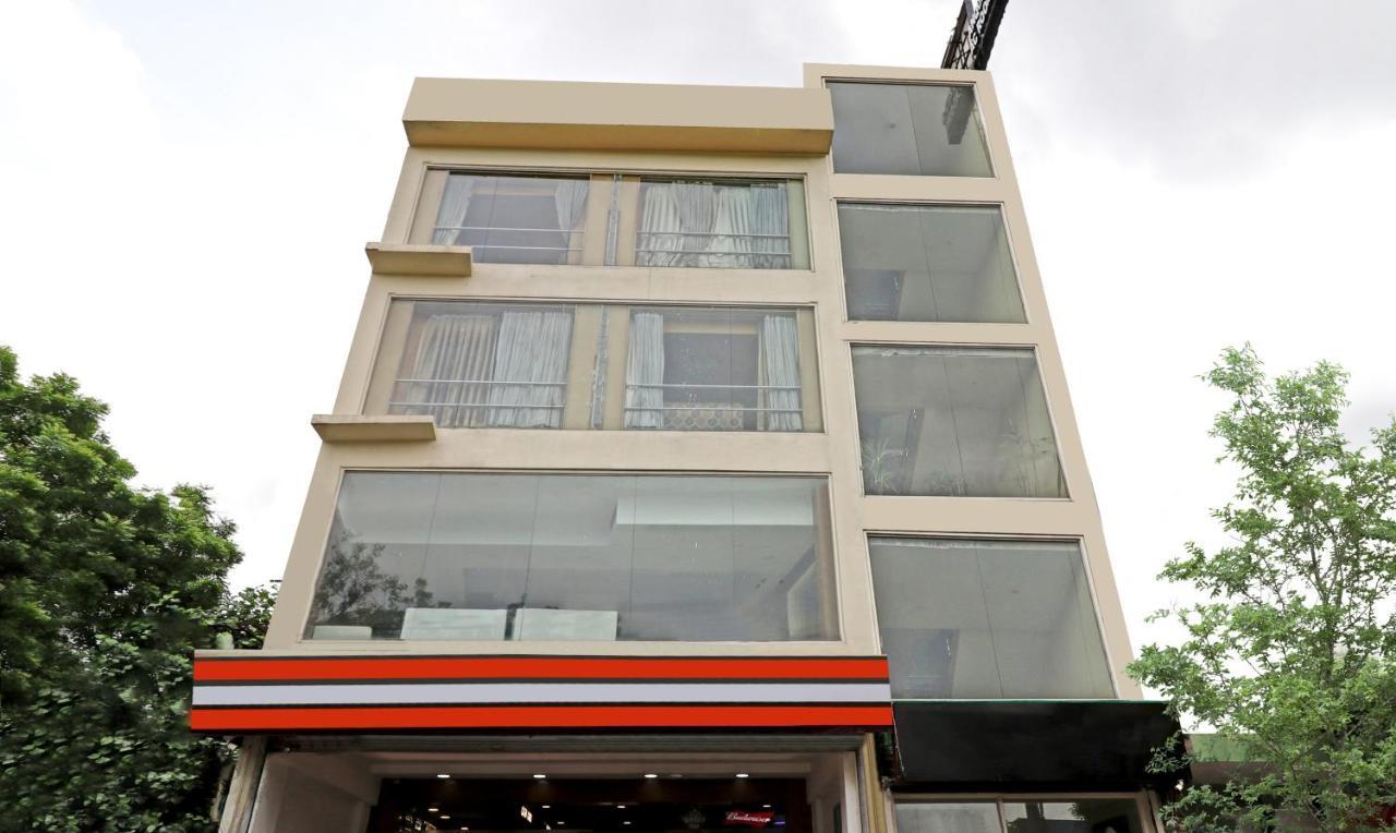 Treebo Galaxy Rooms New Delhi Luaran gambar
