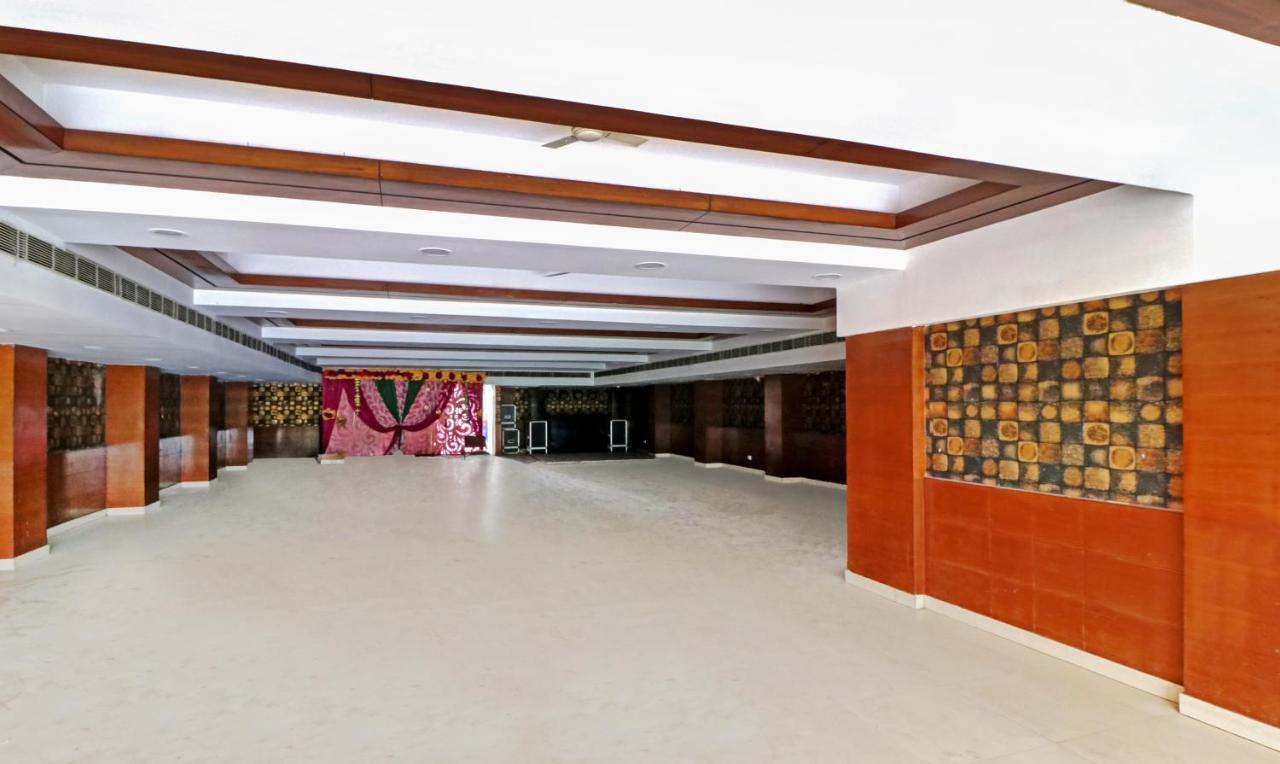 Treebo Galaxy Rooms New Delhi Luaran gambar