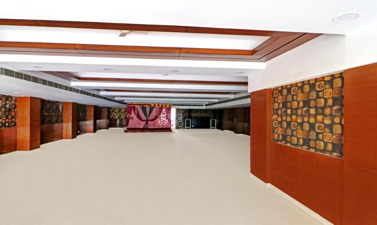 Treebo Galaxy Rooms New Delhi Luaran gambar